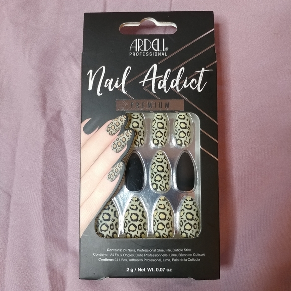 Ardell Other - 3/$8 Ardell Nail Addict Nails